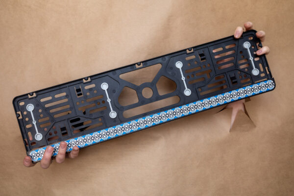 Sini-must-valge kirivöö